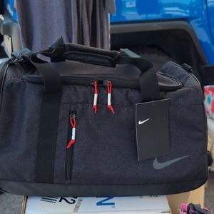 NIKE SPORT DUFFLE BAG BLACK 54L